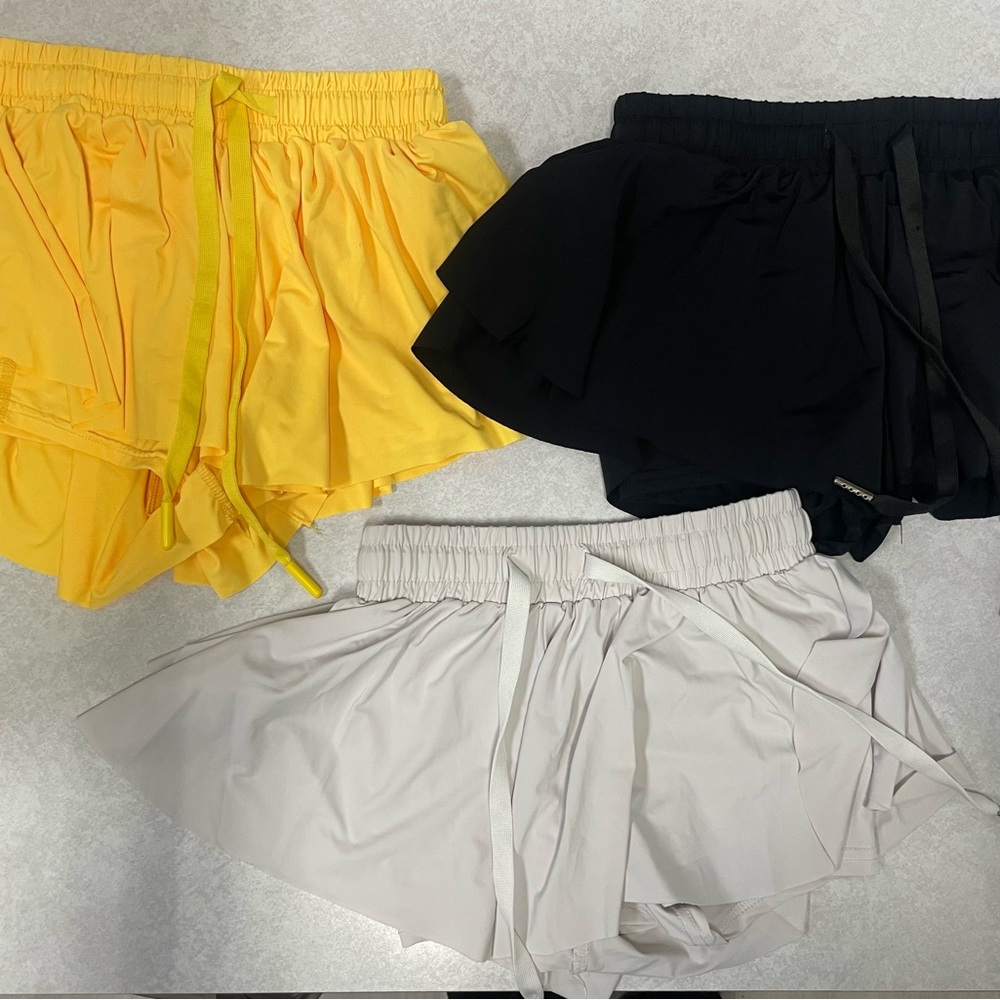 Black and Yellow Skorts with Ruffled Design